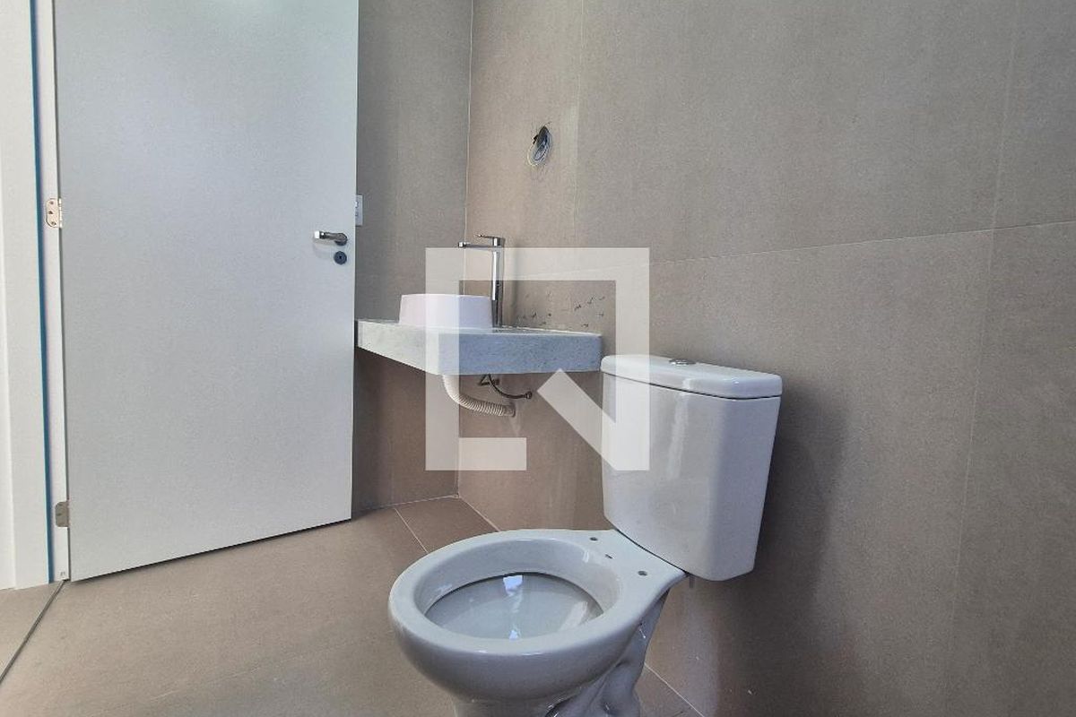Casa, 4 quartos, 220 m² - Foto 34