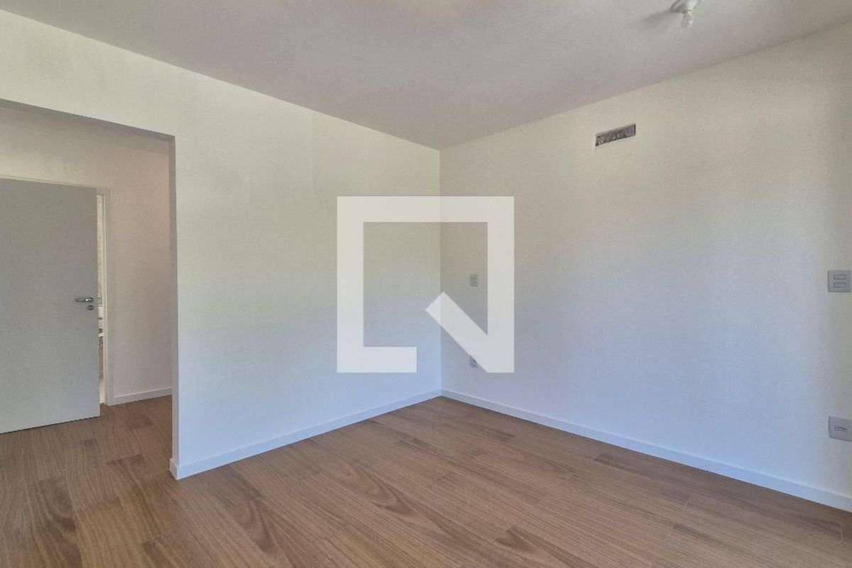 Casa, 4 quartos, 220 m² - Foto 102