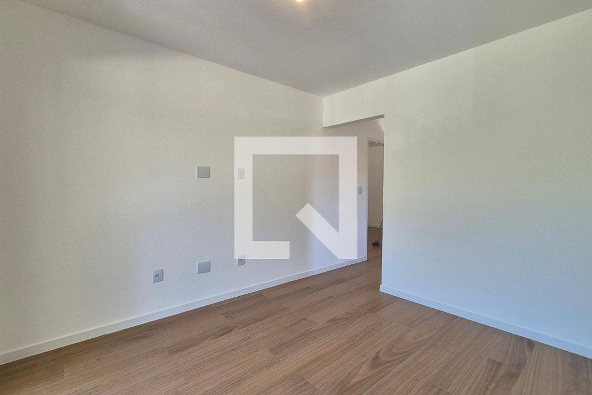 Casa, 4 quartos, 220 m² - Foto 104