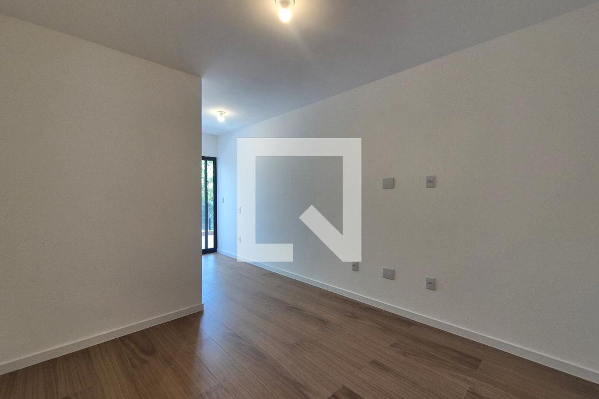 Casa, 4 quartos, 220 m² - Foto 62