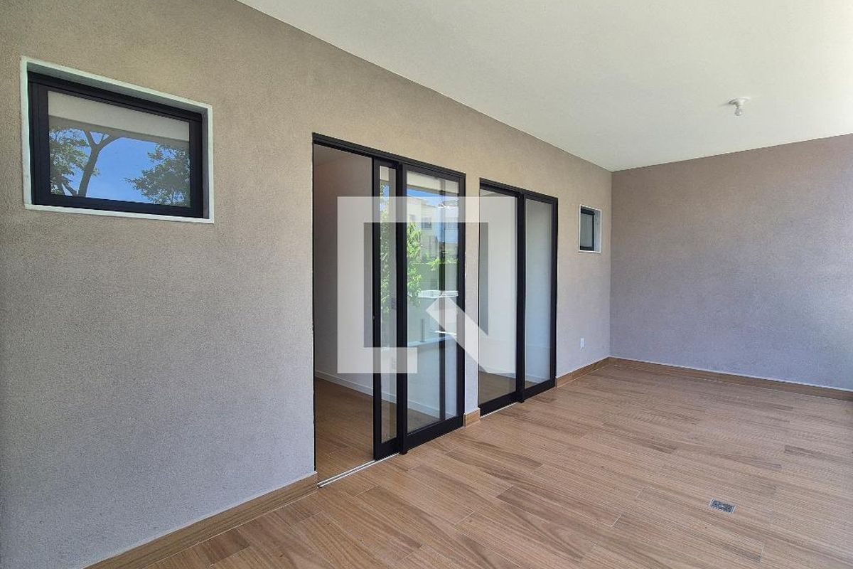 Casa, 4 quartos, 220 m² - Foto 54