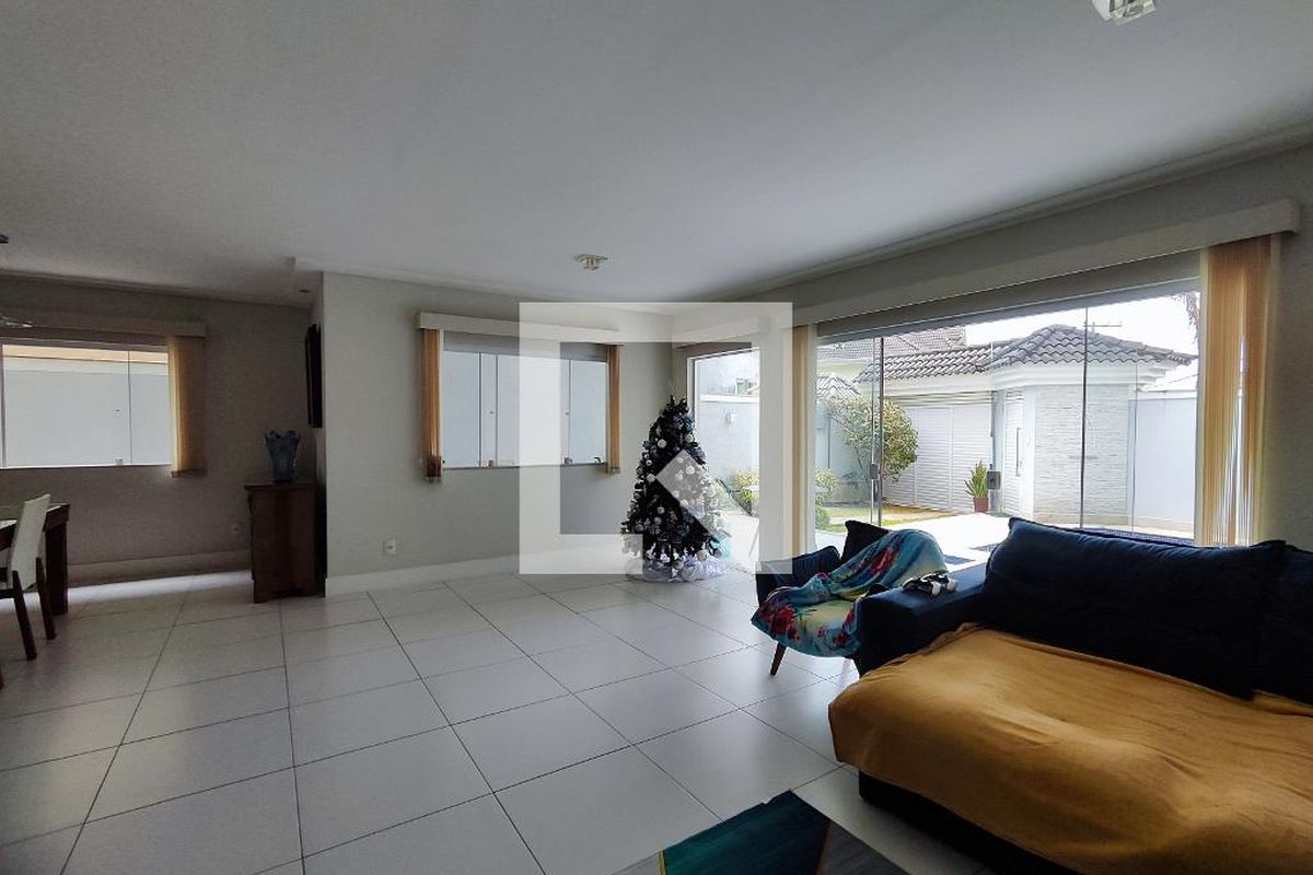 Casa, 5 quartos, 200 m² - Foto 3