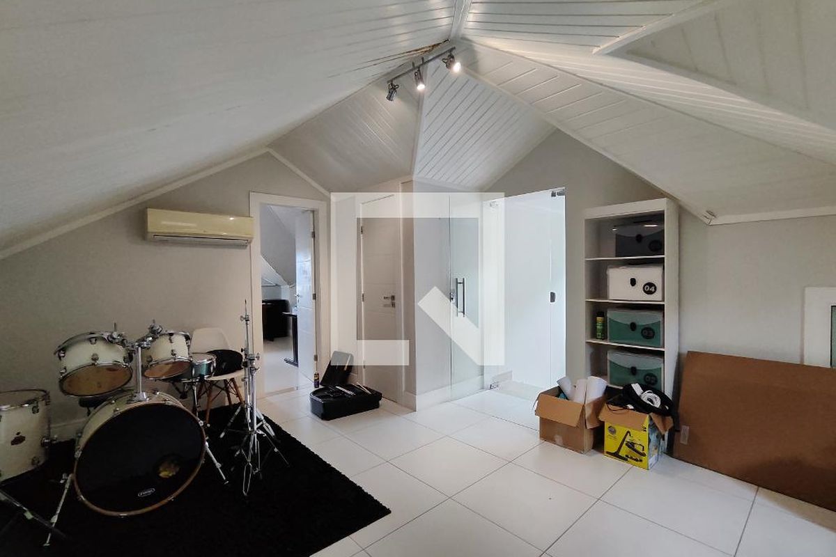 Casa, 5 quartos, 200 m² - Foto 55
