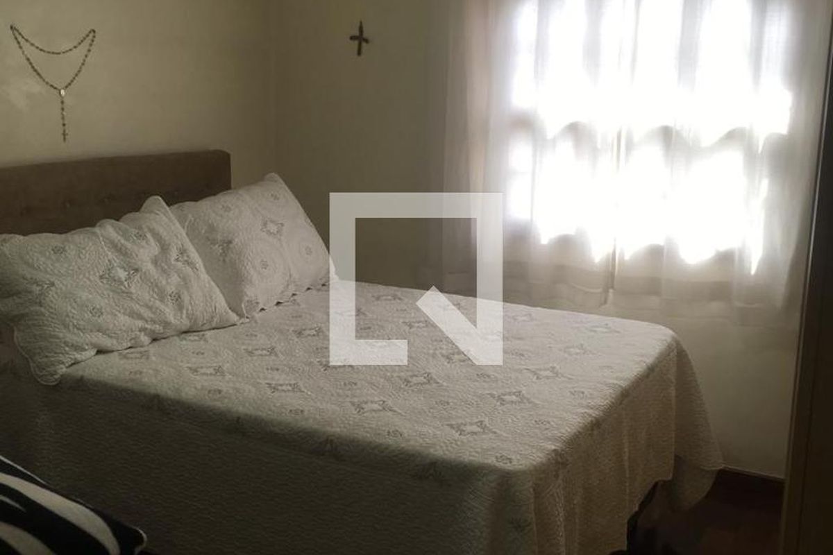 Casa, 3 quartos, 250 m² - Foto 6