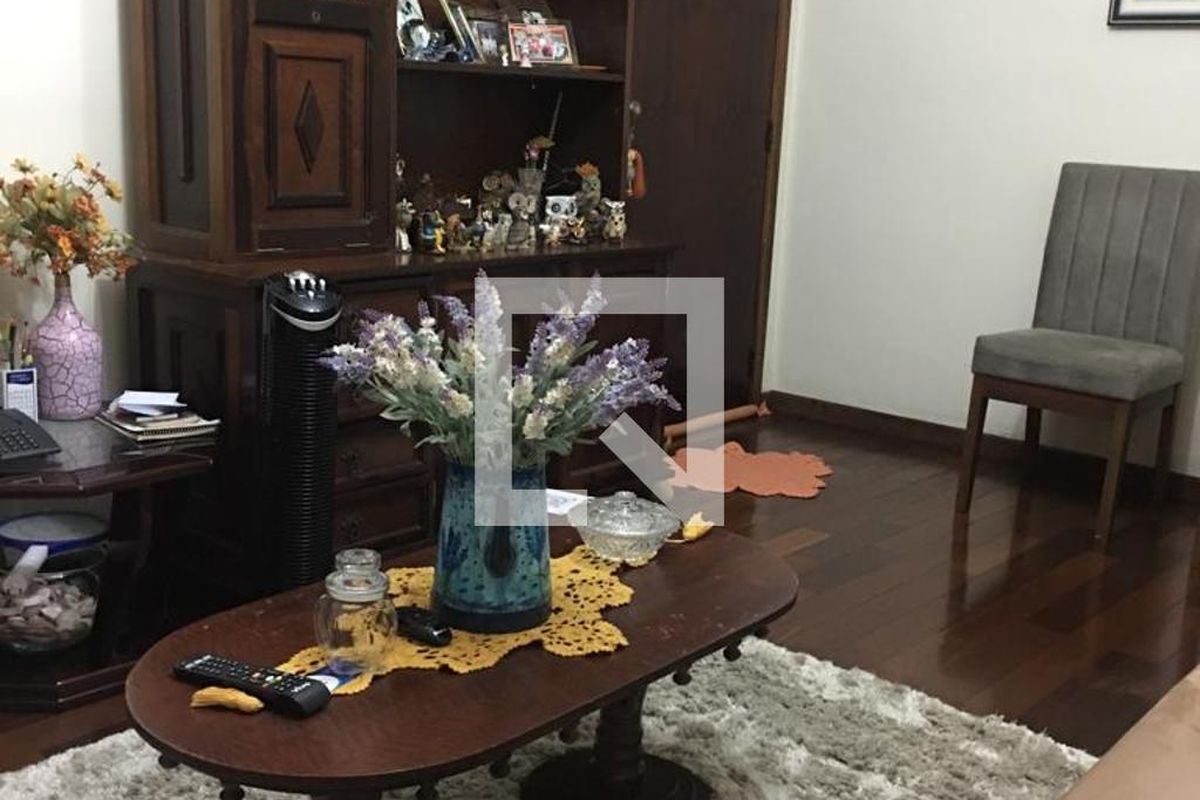 Casa, 3 quartos, 250 m² - Foto 1