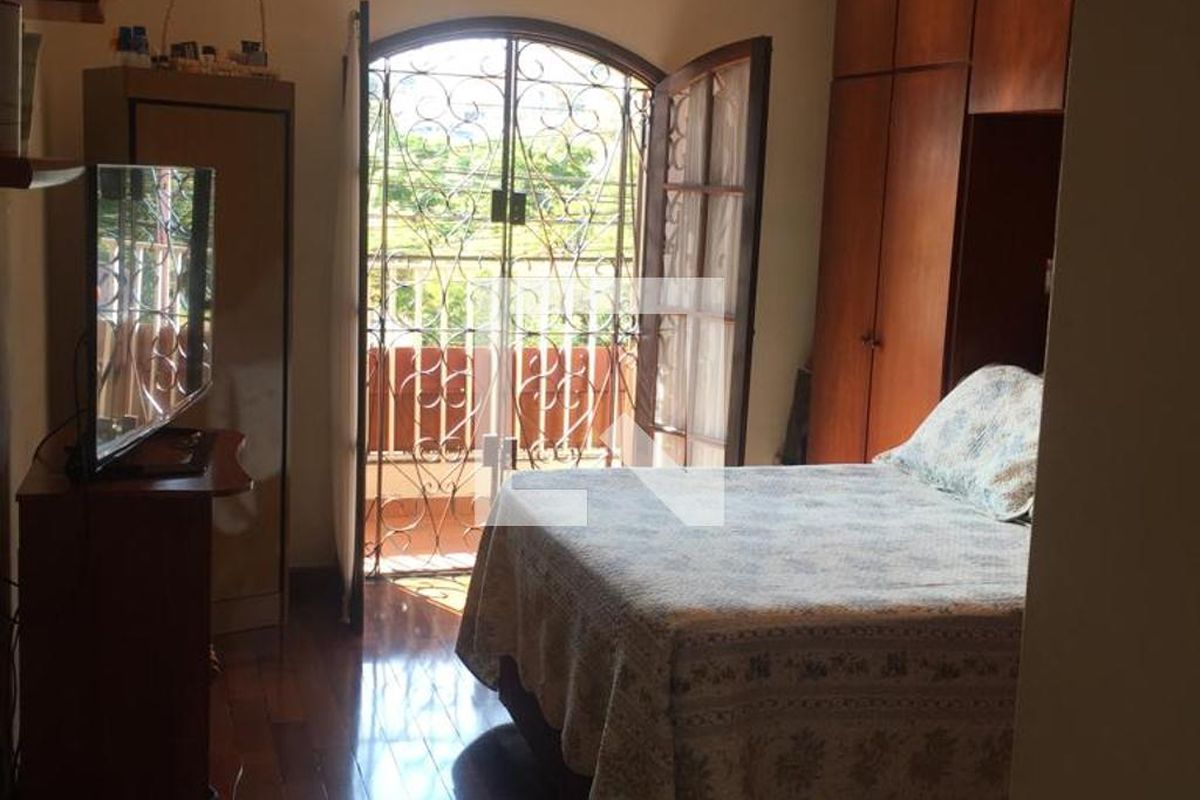 Casa, 3 quartos, 250 m² - Foto 10