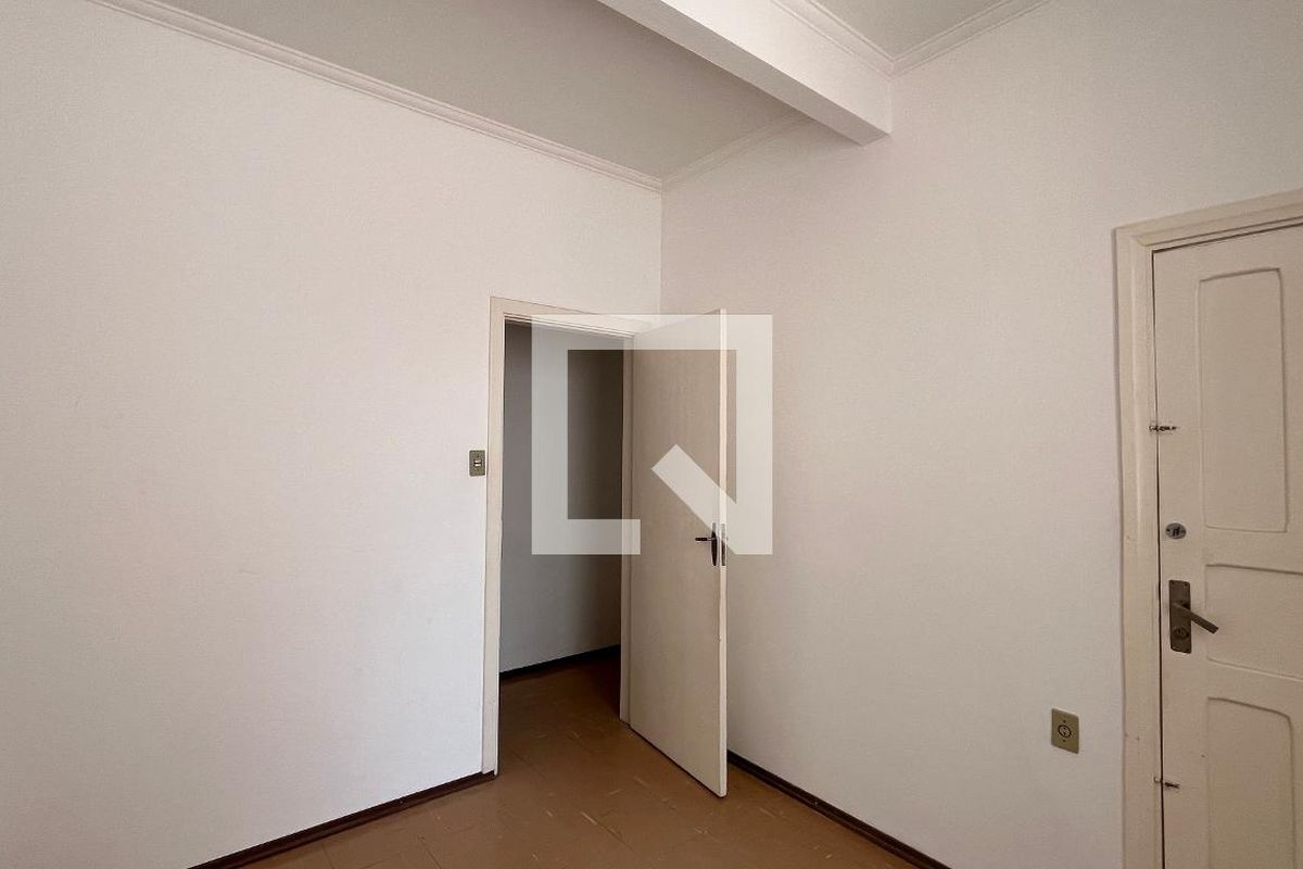 Casa à Venda - Bosque, 3 Quartos,  118 m2 em , Campinas - sp | SoloBR