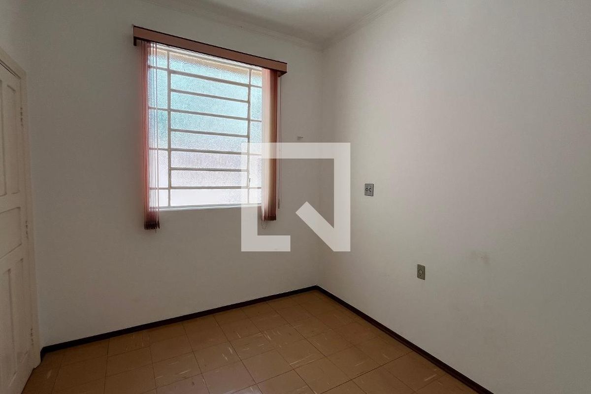 Casa à Venda - Bosque, 3 Quartos,  118 m2 em , Campinas - sp | SoloBR