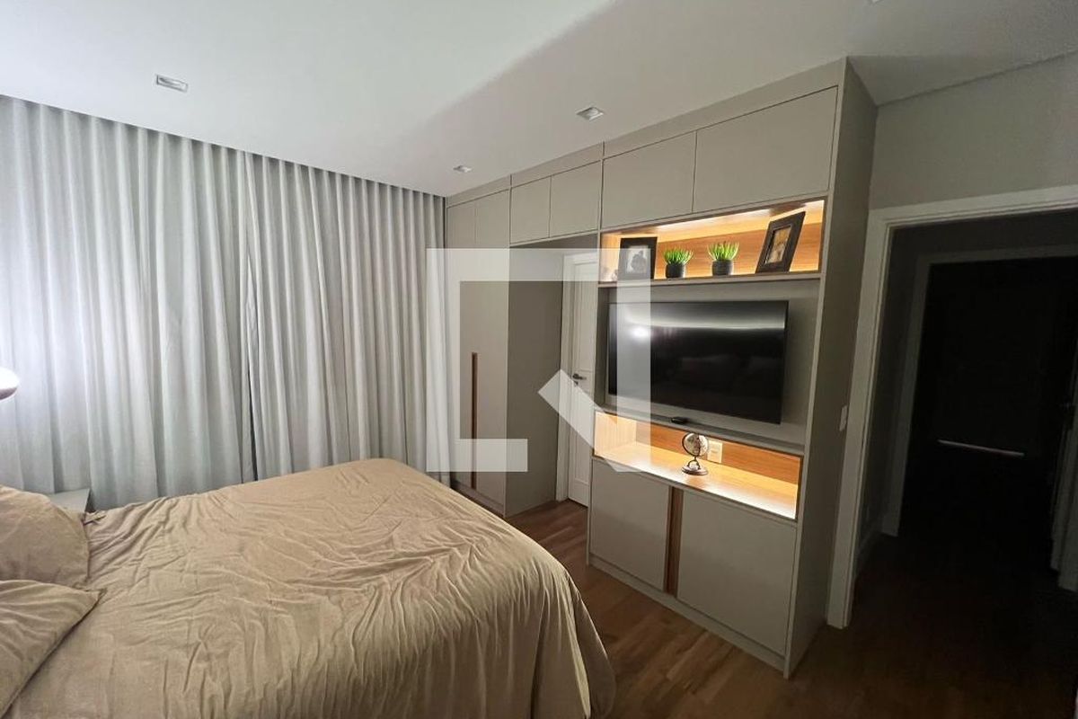 Casa à Venda - Vila Brandina, 4 Quartos,  227 m2 em , Campinas - sp | SoloBR