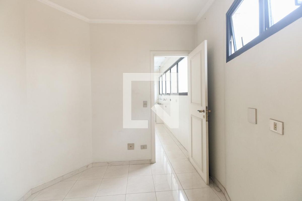 Apartamento, 3 quartos, 280 m² - Foto 128