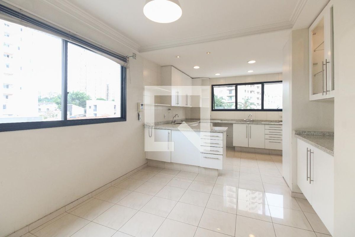 Apartamento, 3 quartos, 280 m² - Foto 102