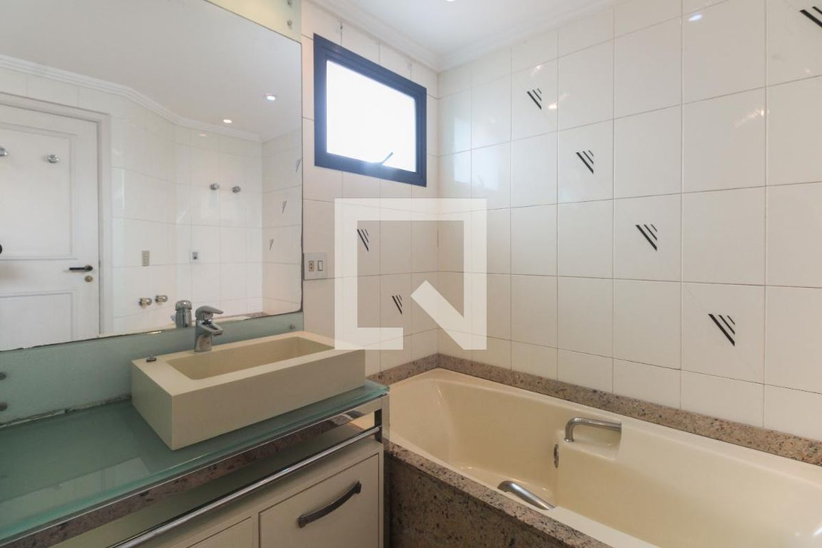 Apartamento, 3 quartos, 280 m² - Foto 50