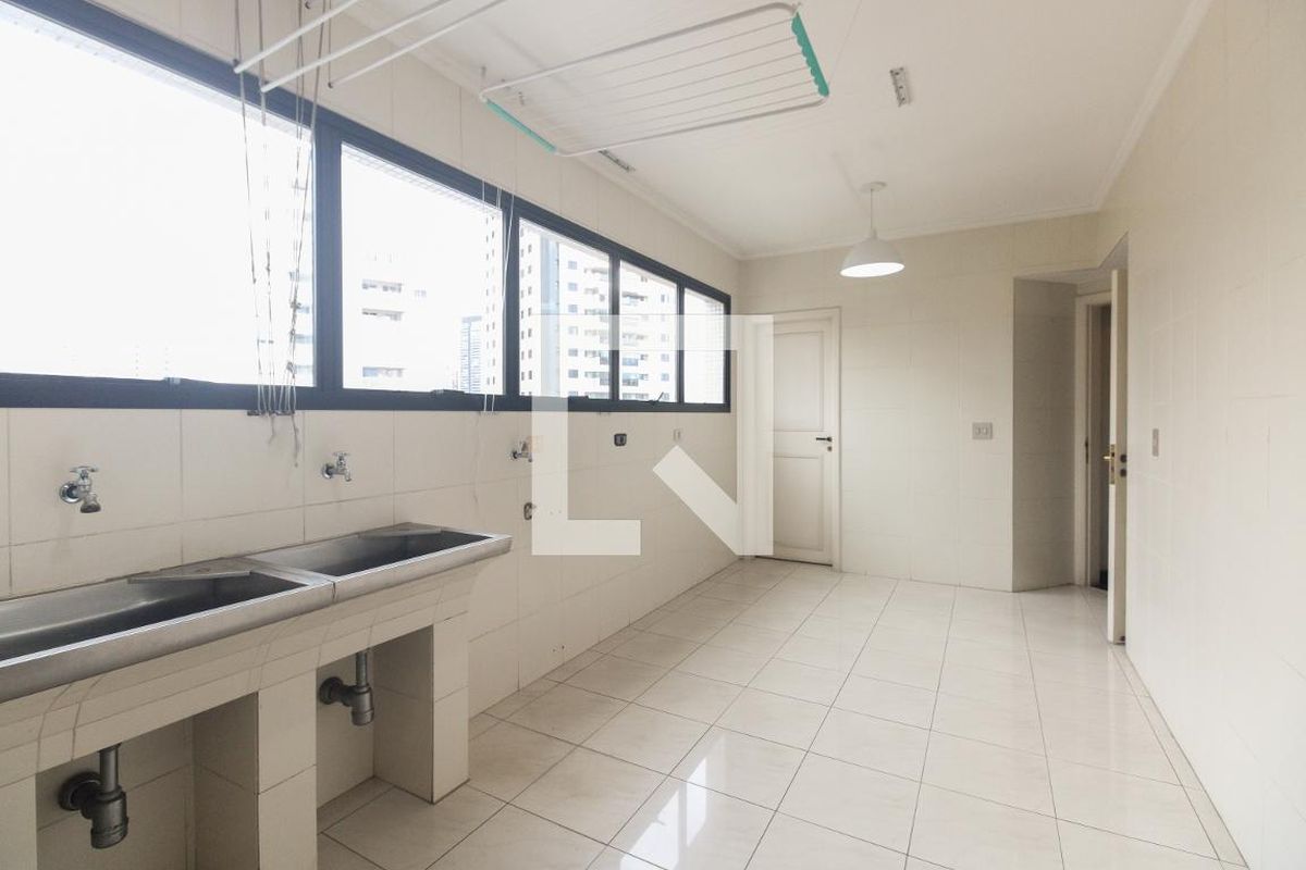 Apartamento, 3 quartos, 280 m² - Foto 116