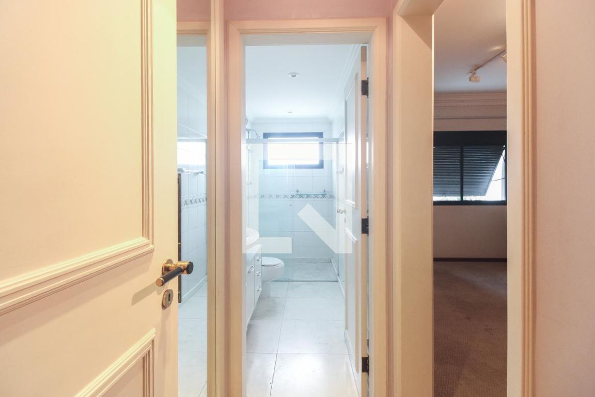 Apartamento, 3 quartos, 280 m² - Foto 60