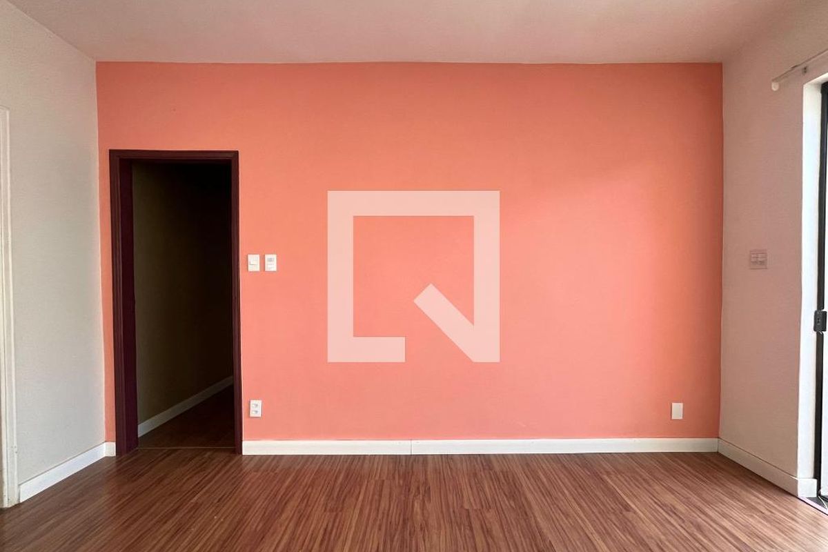 Casa à Venda - Parque Prado, 3 Quartos,  250 m2 em , Campinas - sp | SoloBR