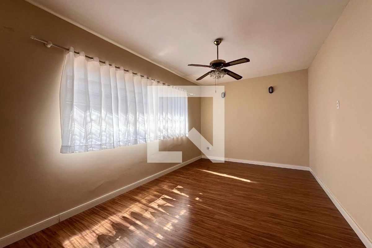 Casa à Venda - Parque Prado, 3 Quartos,  250 m2 em , Campinas - sp | SoloBR