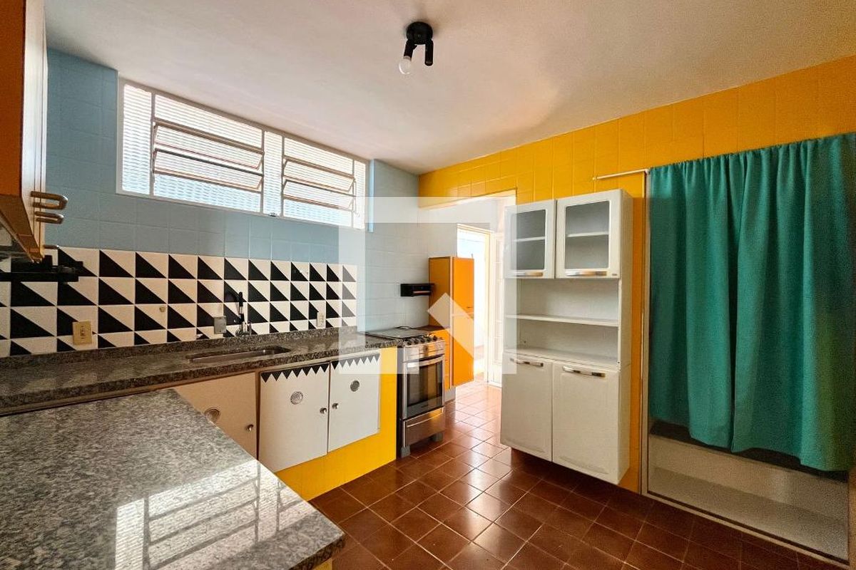 Casa à Venda - Parque Prado, 3 Quartos,  250 m2 em , Campinas - sp | SoloBR