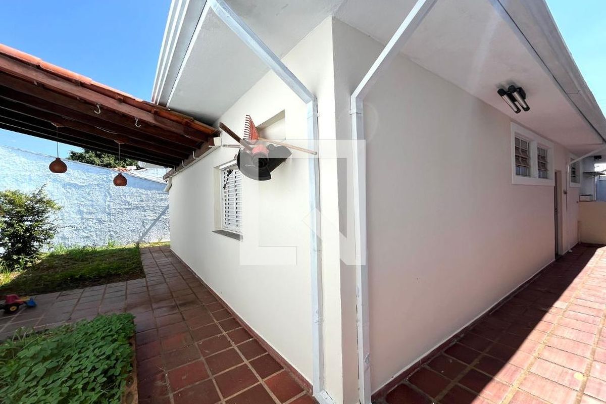 Casa à Venda - Parque Prado, 3 Quartos,  250 m2 em , Campinas - sp | SoloBR