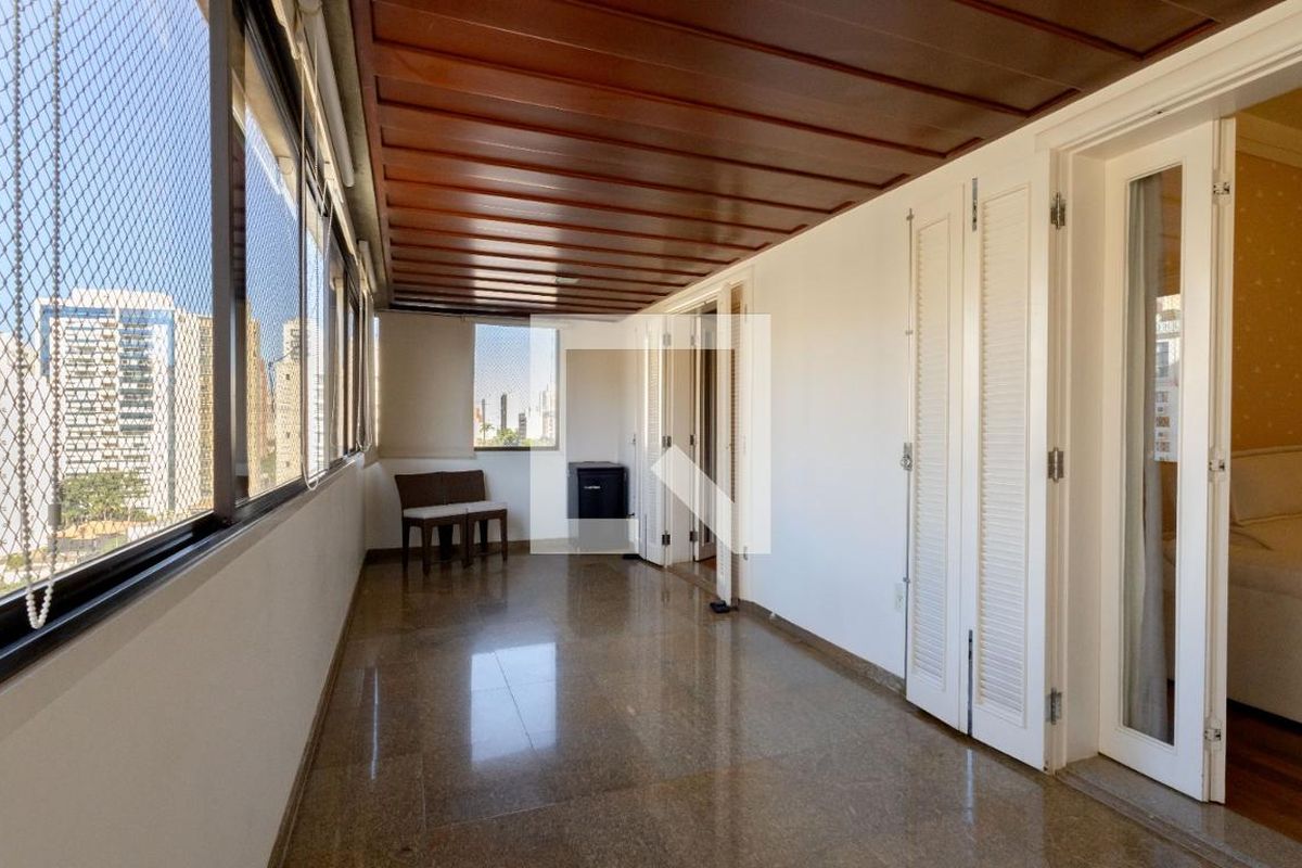 Apartamento à Venda - Cambuí, 4 Quartos,  580 m2 em , Campinas - sp | SoloBR