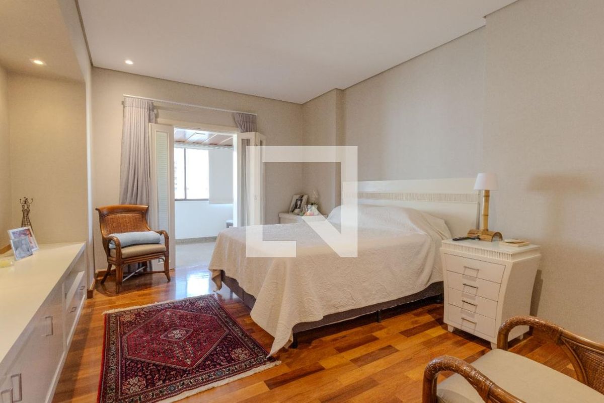 Apartamento à Venda - Cambuí, 4 Quartos,  580 m2 em , Campinas - sp | SoloBR