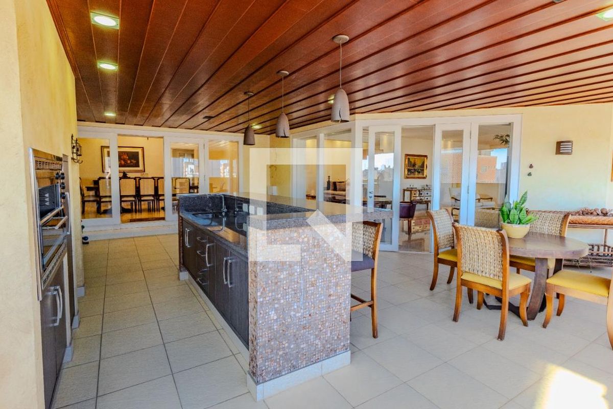 Apartamento à Venda - Cambuí, 4 Quartos,  580 m2 em , Campinas - sp | SoloBR