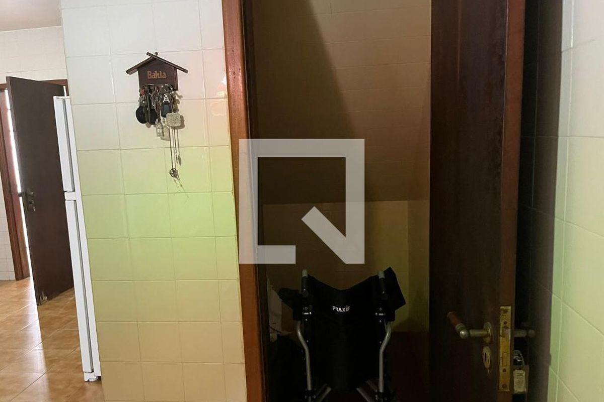 Casa, 7 quartos, 269 m² - Foto 40