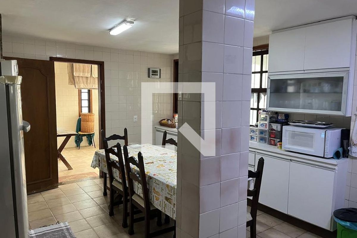 Casa, 7 quartos, 269 m² - Foto 38