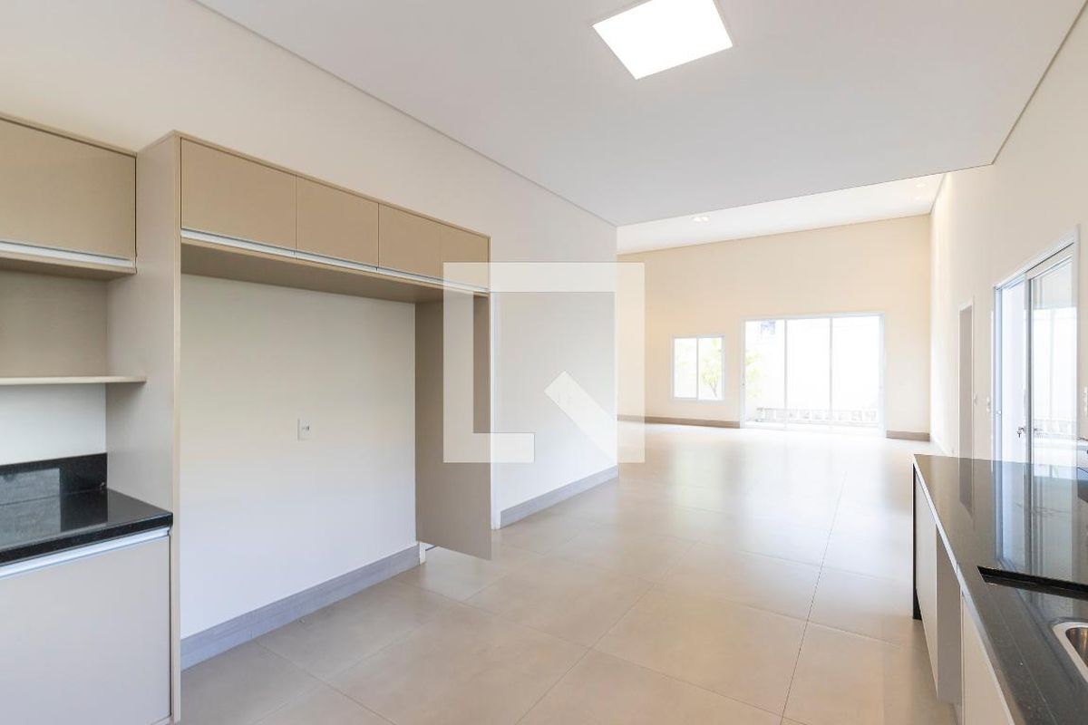 Casa à Venda - Lot. Alphaville Campinas, 4 Quartos,  350 m2 em , Campinas - sp | SoloBR
