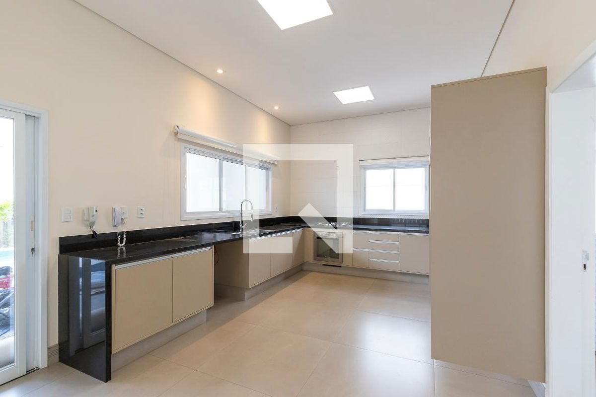 Casa à Venda - Lot. Alphaville Campinas, 4 Quartos,  350 m2 em , Campinas - sp | SoloBR
