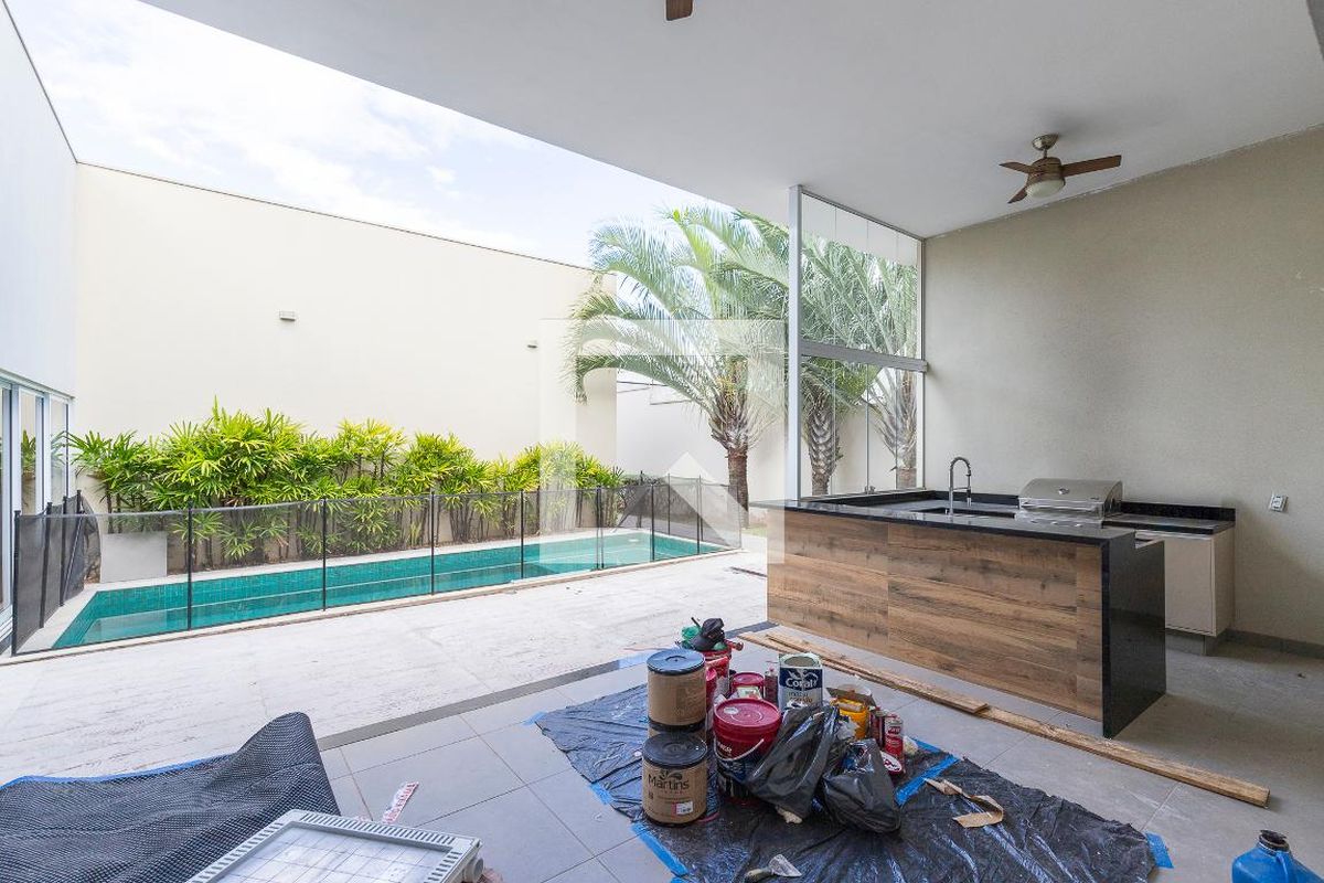 Casa à Venda - Lot. Alphaville Campinas, 4 Quartos,  350 m2 em , Campinas - sp | SoloBR