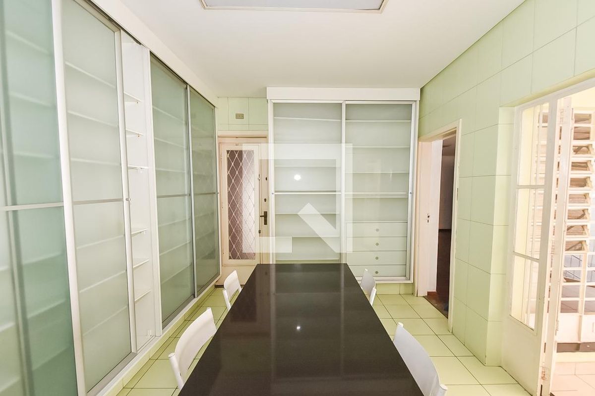 Casa, 3 quartos, 350 m² - Foto 35