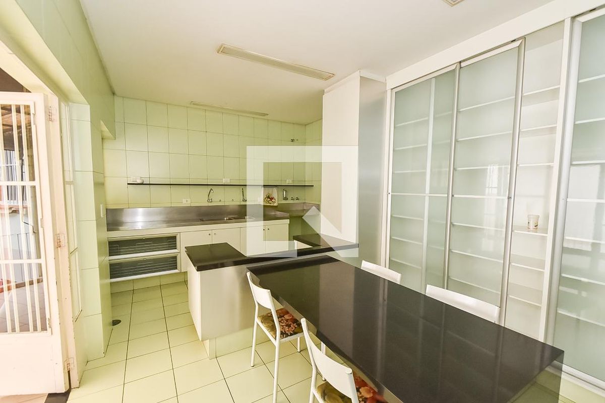 Casa, 3 quartos, 350 m² - Foto 31