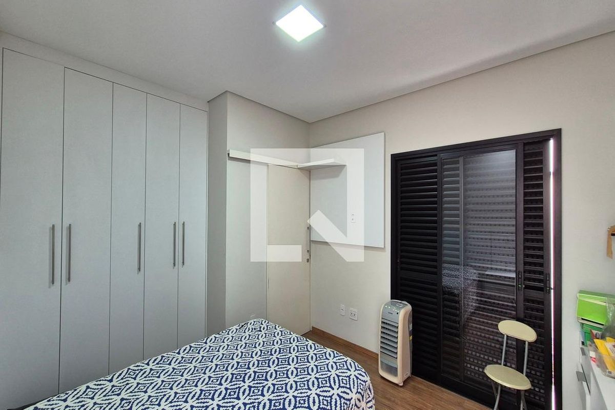 Casa à Venda - Swiss Park, 3 Quartos,  190 m2 em , Campinas - sp | SoloBR