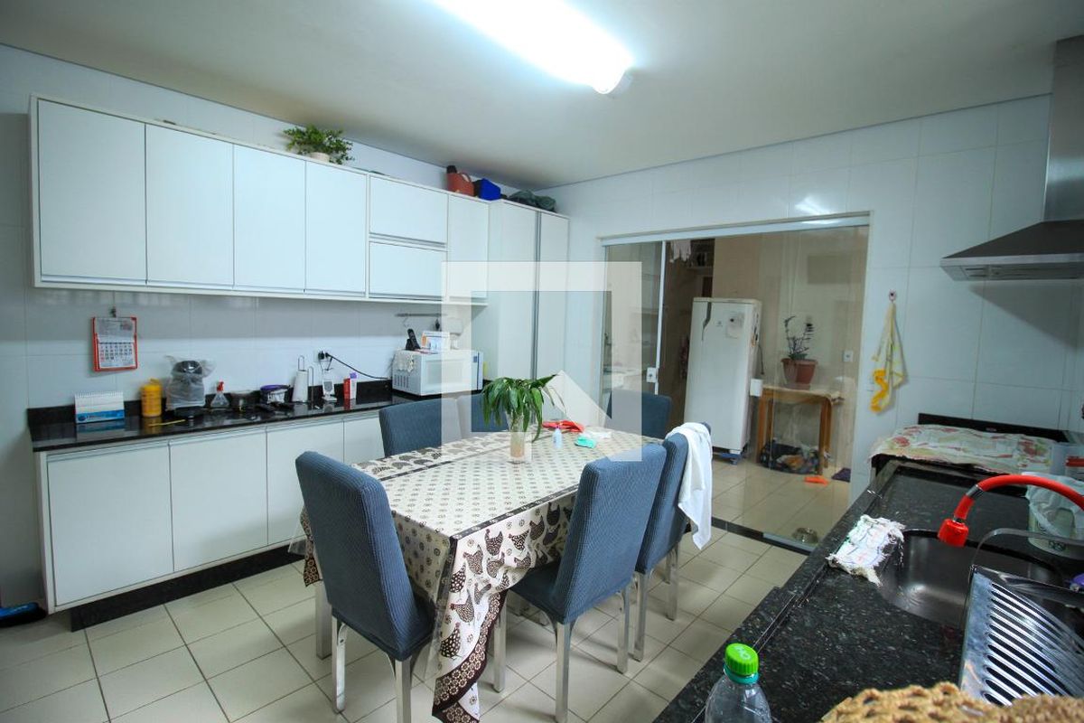Casa, 4 quartos, 94 m² - Foto 48