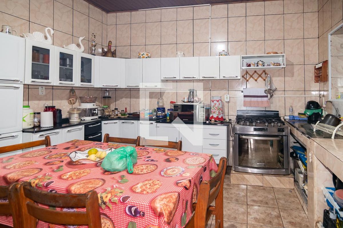 Casa, 2 quartos, 77 m² - Foto 2