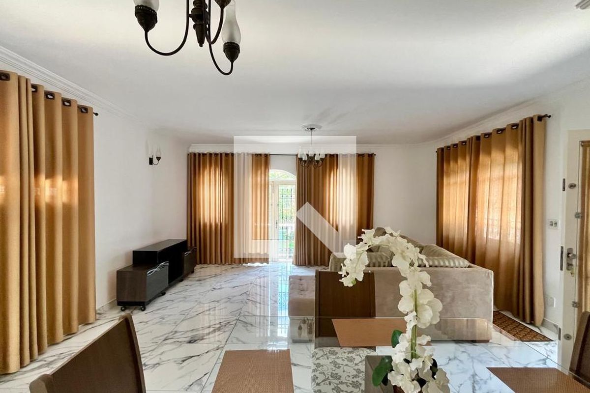 Casa à Venda - Jardim Chapadão, 4 Quartos,  186 m2 em , Campinas - sp | SoloBR