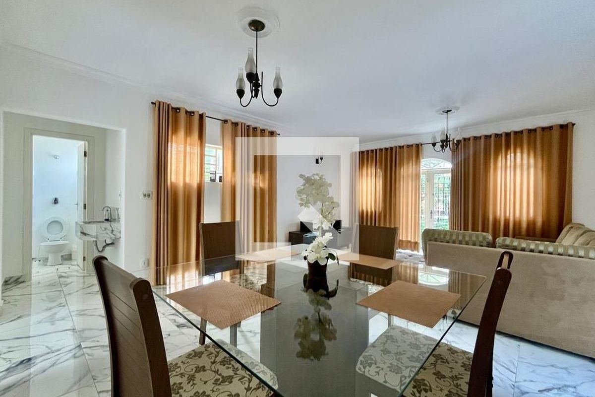 Casa à Venda - Jardim Chapadão, 4 Quartos,  186 m2 em , Campinas - sp | SoloBR