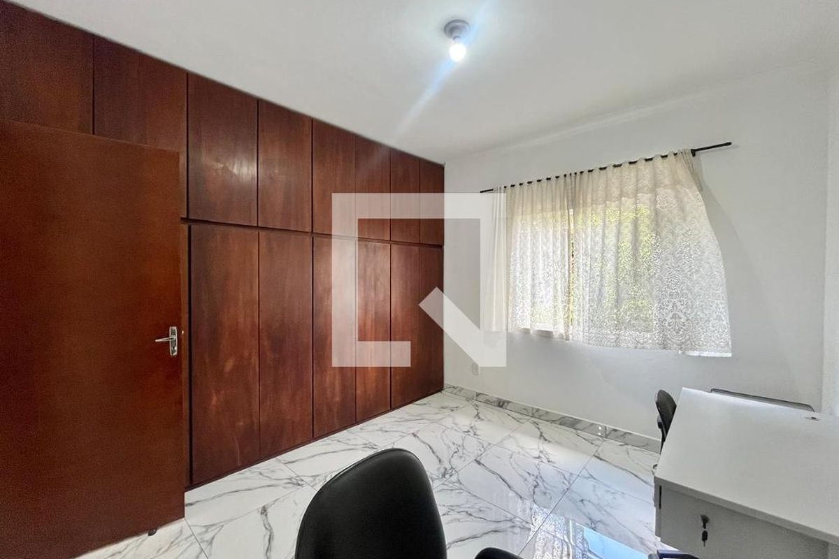 Casa à Venda - Jardim Chapadão, 4 Quartos,  186 m2 em , Campinas - sp | SoloBR