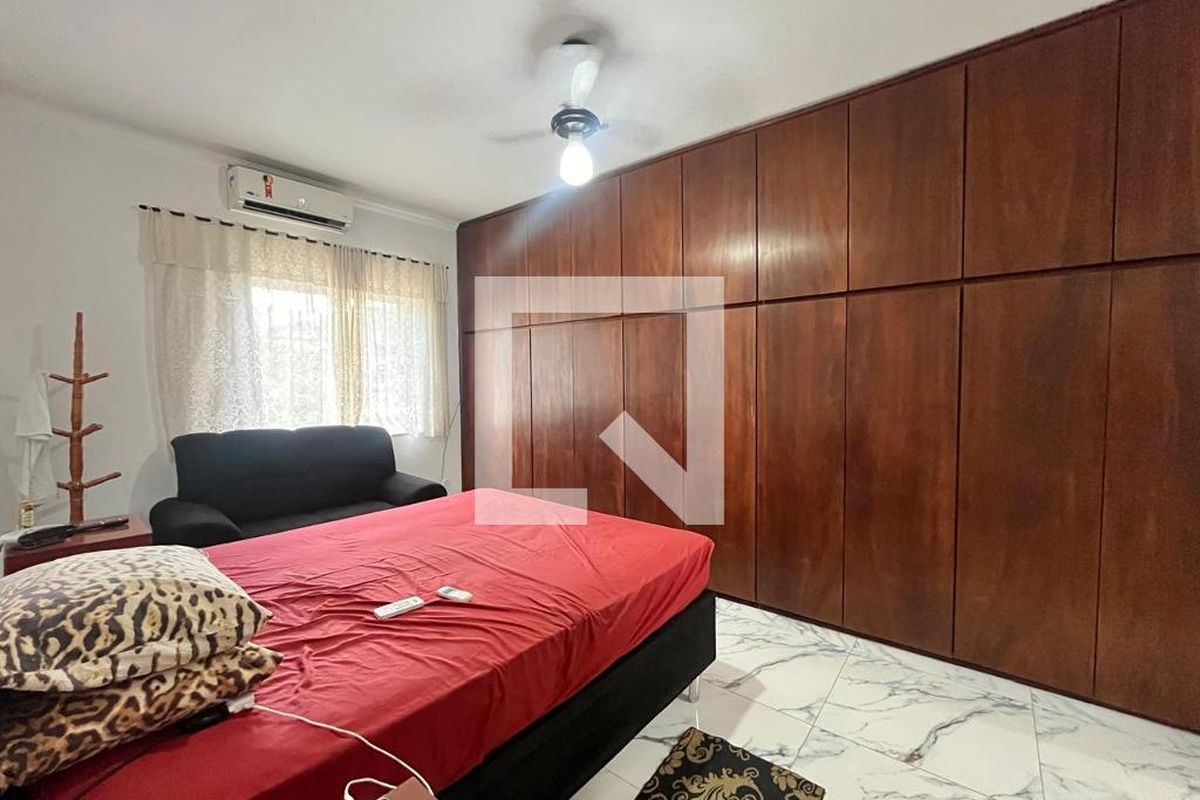 Casa à Venda - Jardim Chapadão, 4 Quartos,  186 m2 em , Campinas - sp | SoloBR
