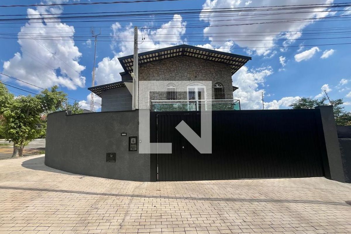 Casa à Venda - Jardim Chapadão, 4 Quartos,  186 m2 em , Campinas - sp | SoloBR
