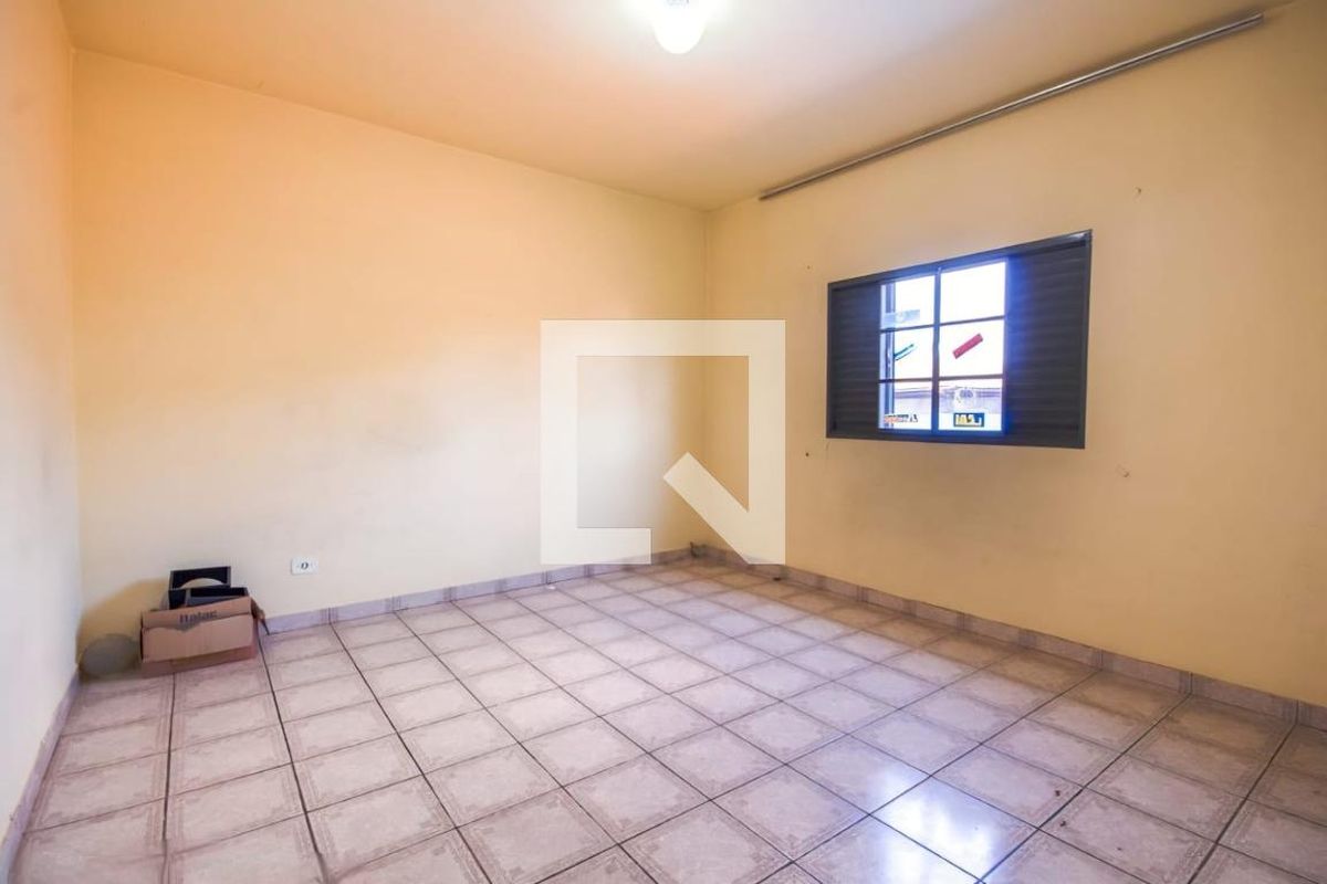Casa, 3 quartos, 235 m² - Foto 25
