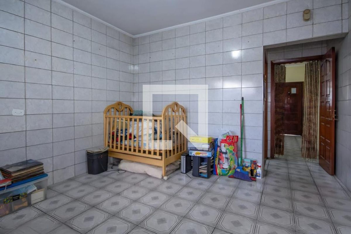 Casa, 3 quartos, 235 m² - Foto 35