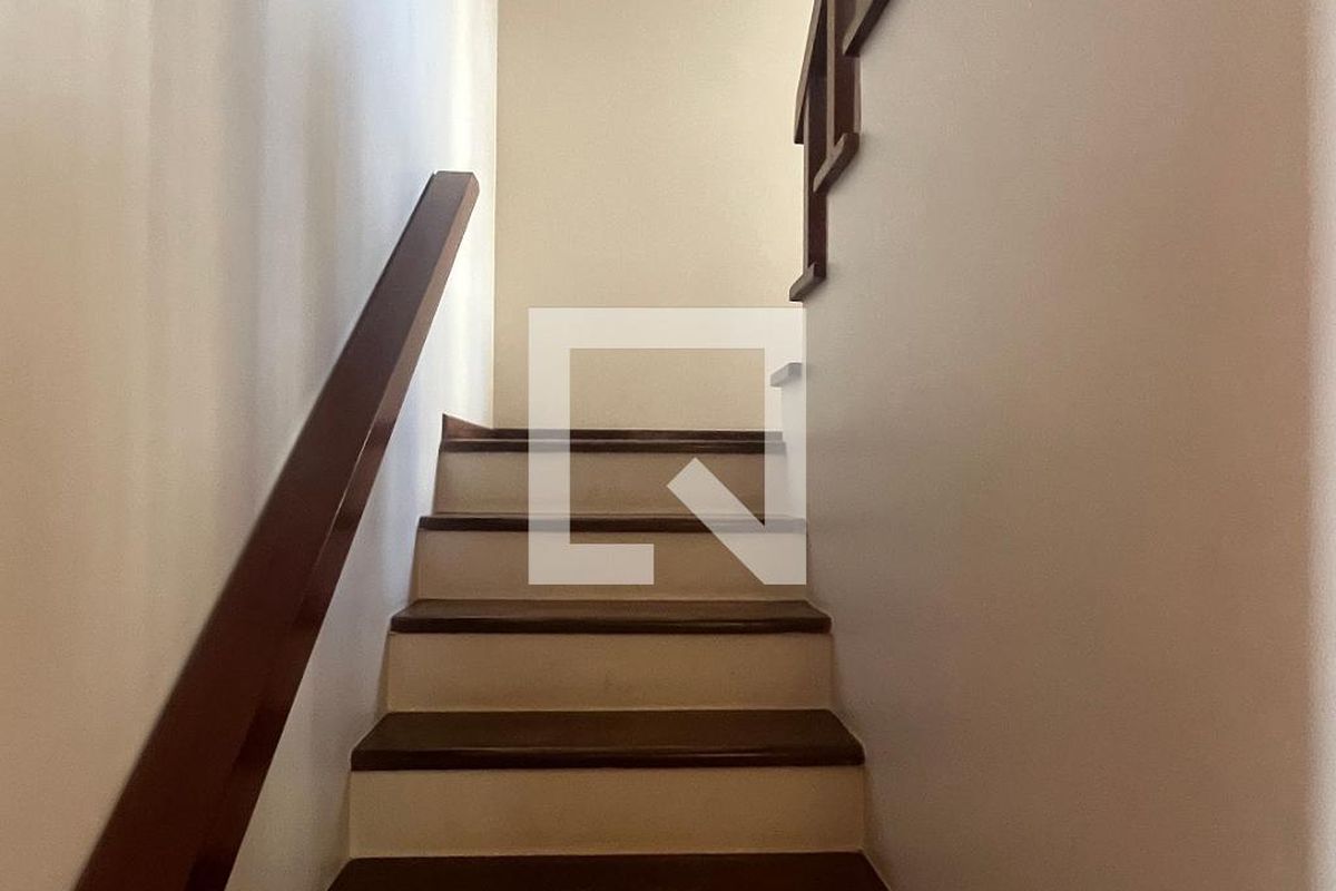 Casa à Venda - Guanabara, 3 Quartos,  242 m2 em , Campinas - sp | SoloBR