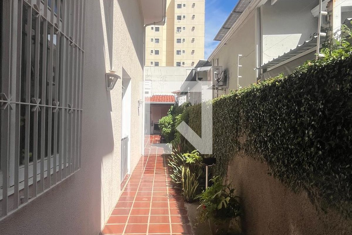 Casa à Venda - Guanabara, 3 Quartos,  242 m2 em , Campinas - sp | SoloBR
