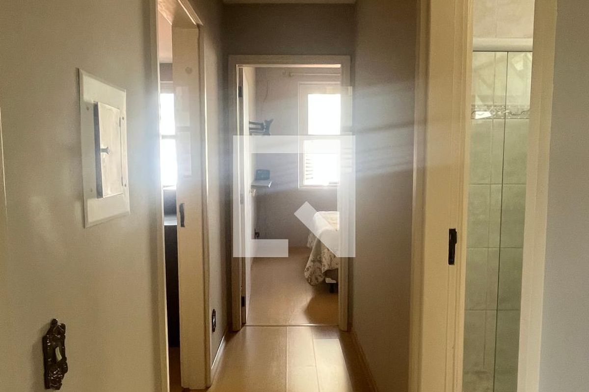 Casa à Venda - Guanabara, 3 Quartos,  242 m2 em , Campinas - sp | SoloBR