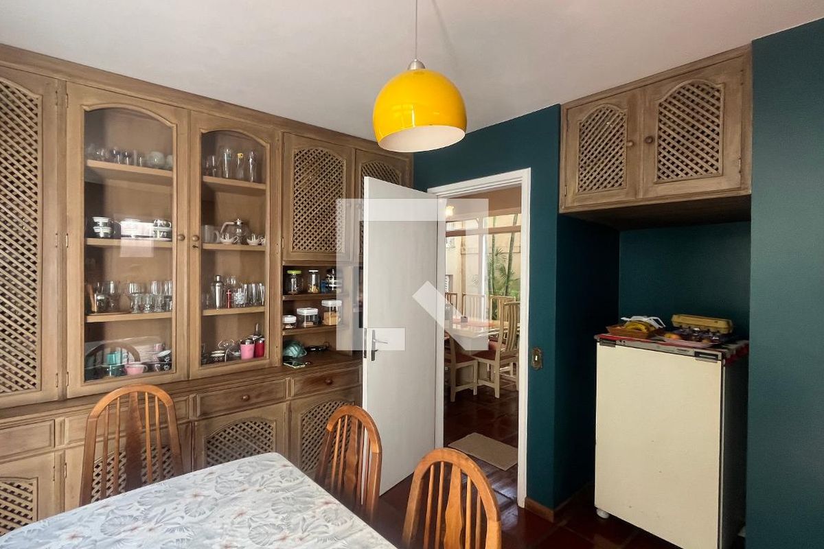 Casa à Venda - Guanabara, 3 Quartos,  242 m2 em , Campinas - sp | SoloBR