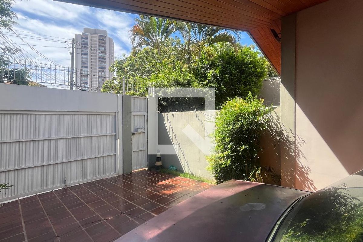 Casa à Venda - Guanabara, 3 Quartos,  242 m2 em , Campinas - sp | SoloBR