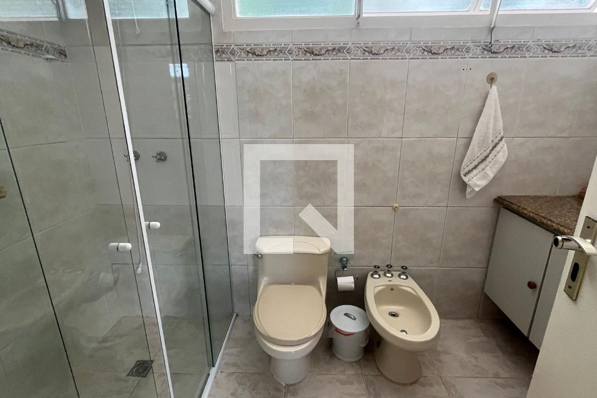 Casa à Venda - Guanabara, 3 Quartos,  242 m2 em , Campinas - sp | SoloBR