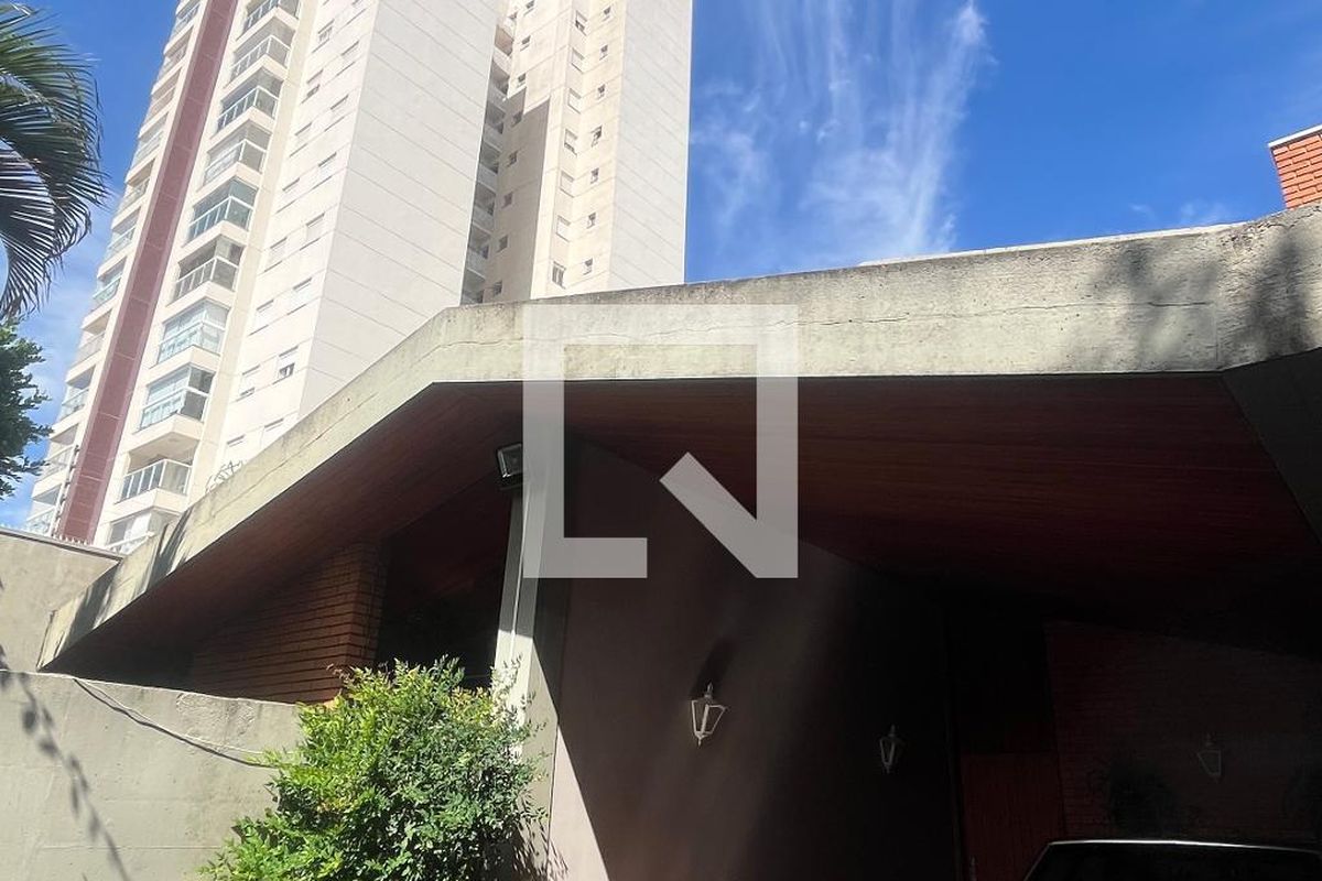 Casa à Venda - Guanabara, 3 Quartos,  242 m2 em , Campinas - sp | SoloBR