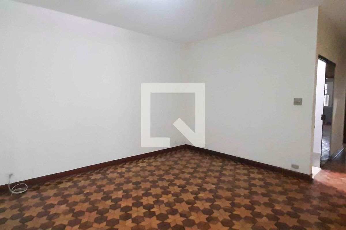 Casa, 5 quartos, 174 m² - Foto 2
